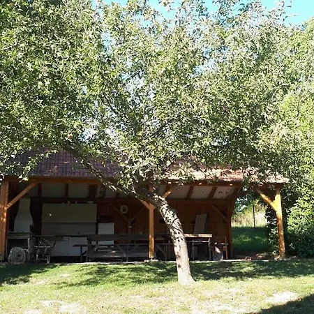 アパート U Kahounu